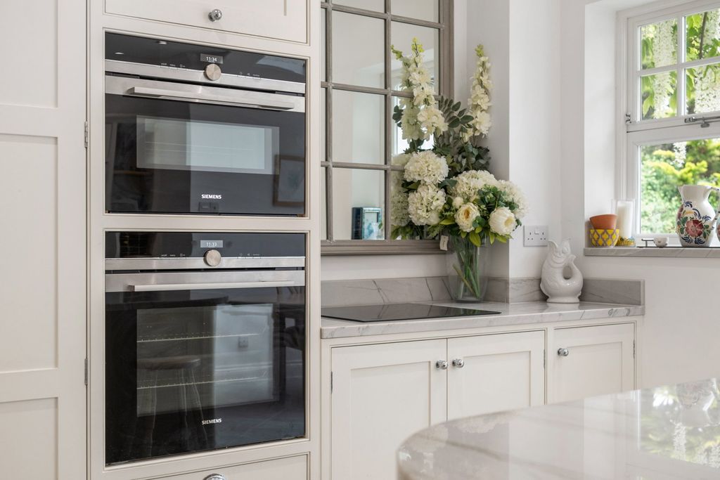 Additional image 30 of 6 bed detached house for saleGreenway, Hutton Mount, Brentwood CM13
