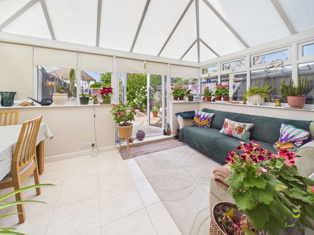 Property photo 1 of 19 Presented By Clinton At Ewemove Bexleyheath And Da