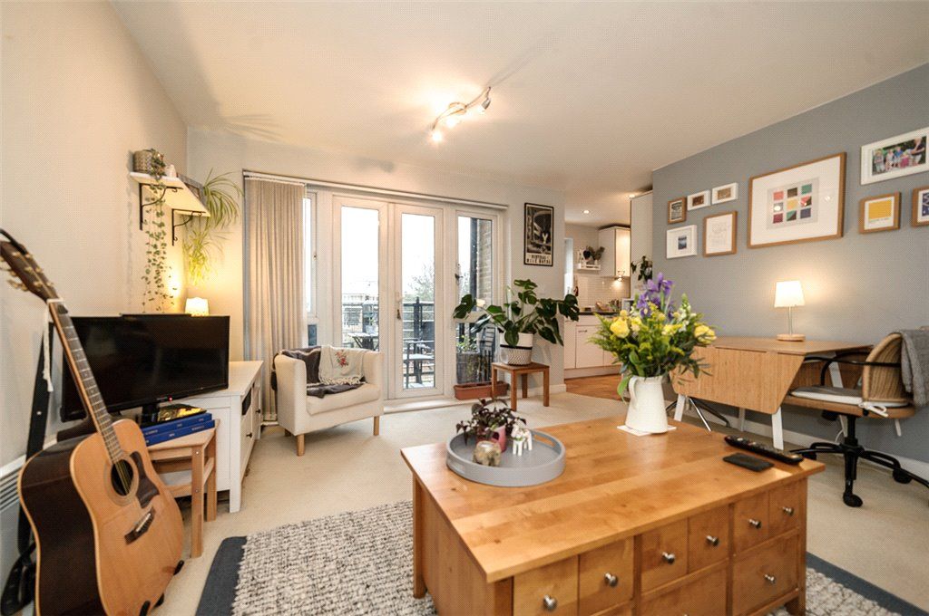 Property photo 2 of 6 Reception Room