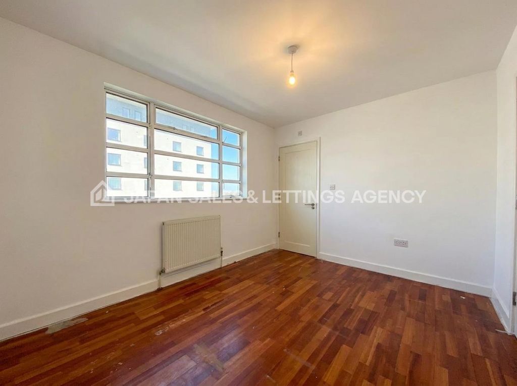 Property photo 2 of 5 Comp_O_1i0B3S9P619Pl46O4Irvb0Cmj4.Png