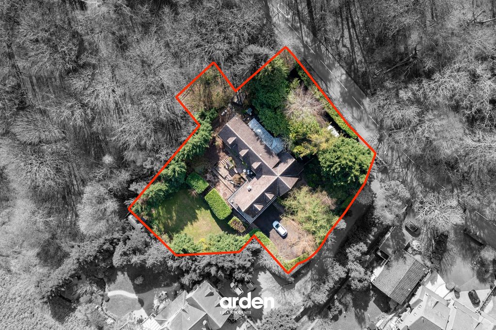 Property photo 3 of 25