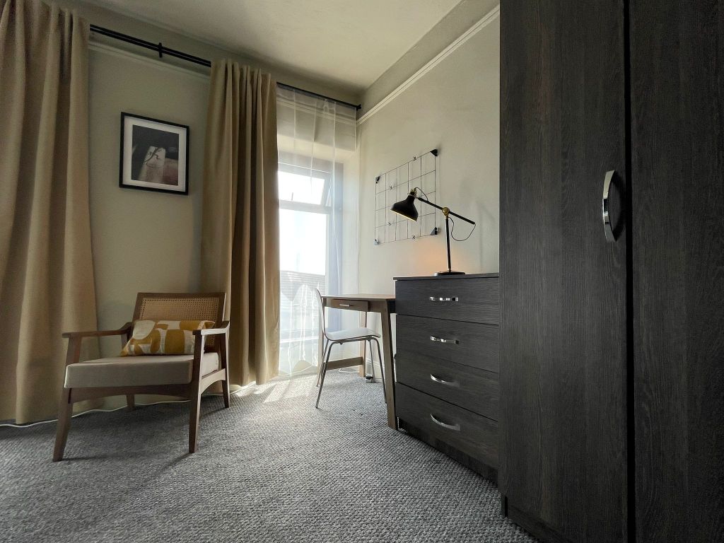 Property photo 2 of 4