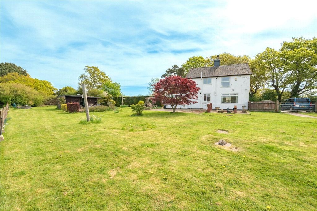 Property photo 2 of 44 Picture No. 18