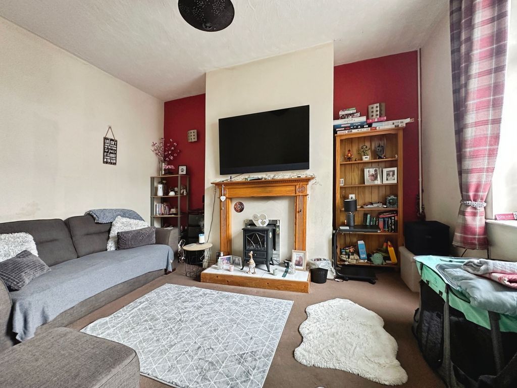 Property photo 3 of 11 Photo 3