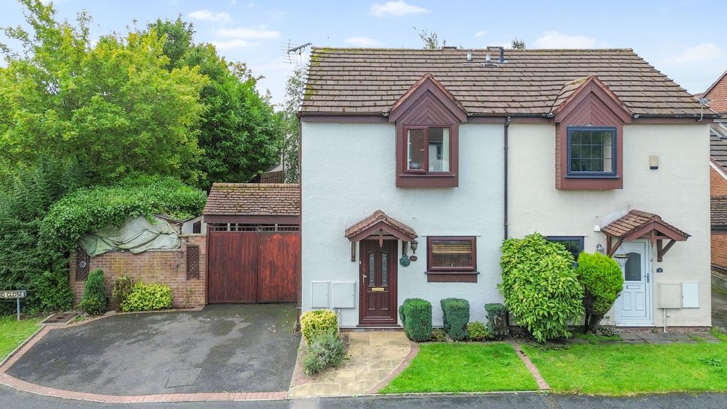Property photo 1 of 16