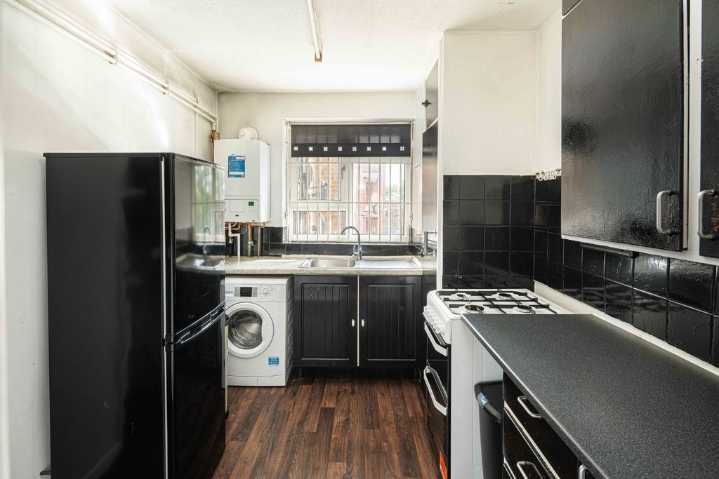 Property photo 3 of 12 _Dsc0295
