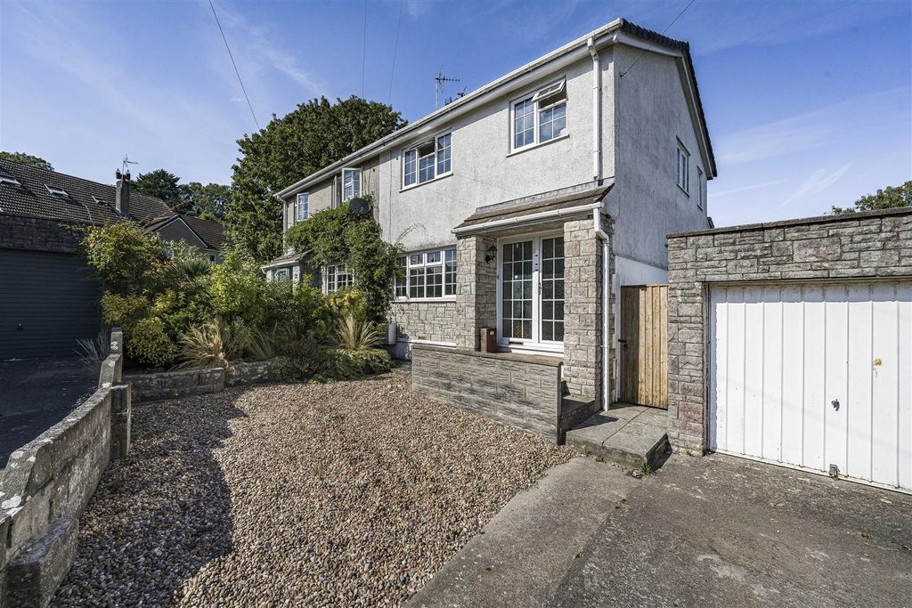 Property photo 1 of 22