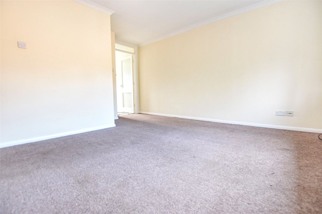 Property photo 2 of 13 Picture No. 09