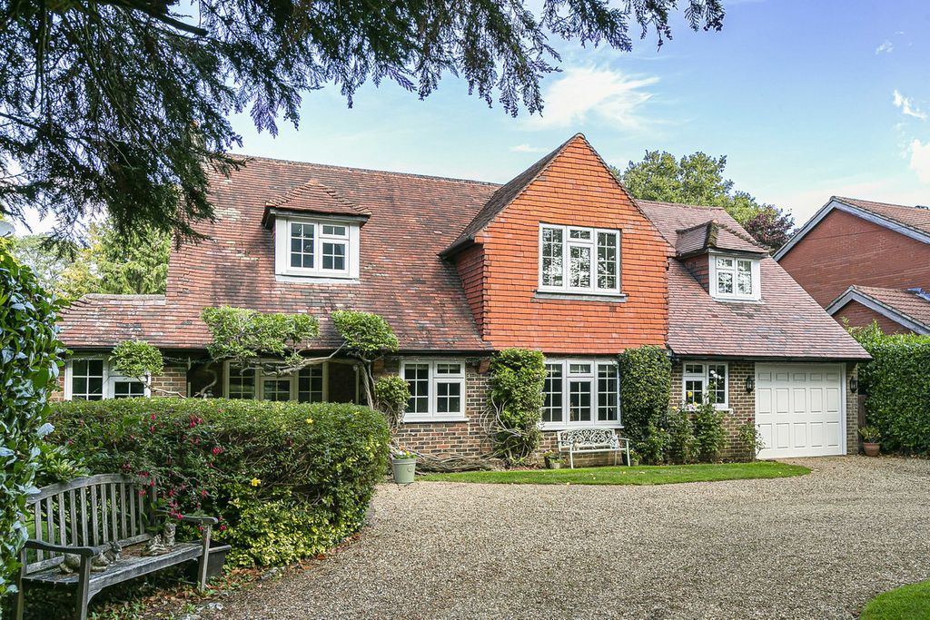 Property photo 1 of 36