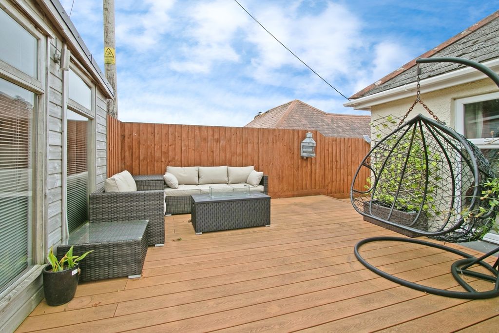 Property photo 2 of 18 Rear Garden