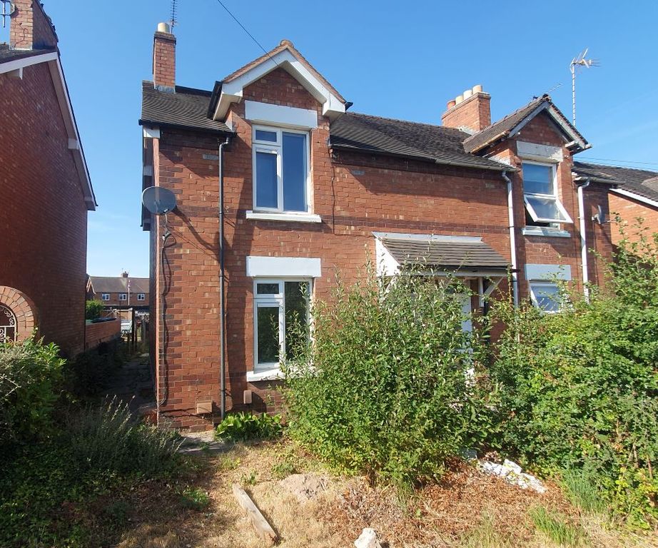 Property photo 2 of 21