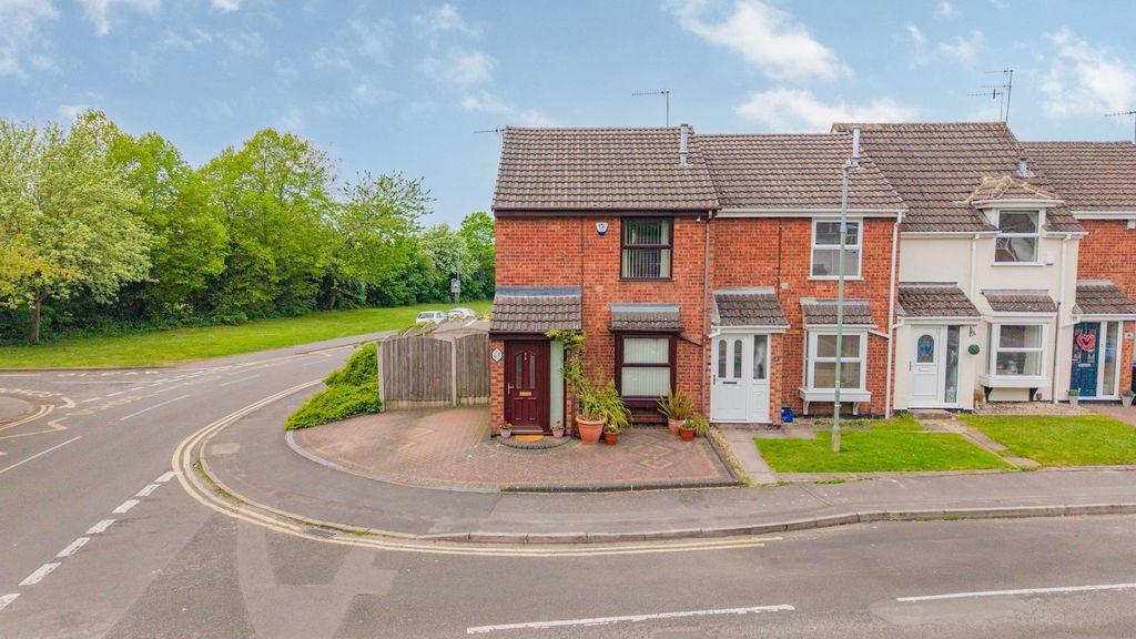 Property photo 1 of 37