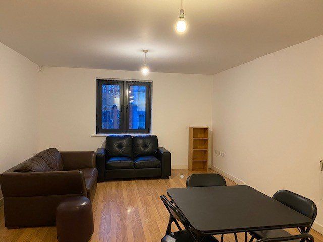 Property photo 3 of 12