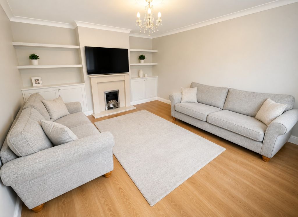 Property photo 3 of 9 4792392