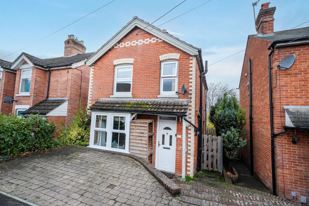 Property photo 1 of 22