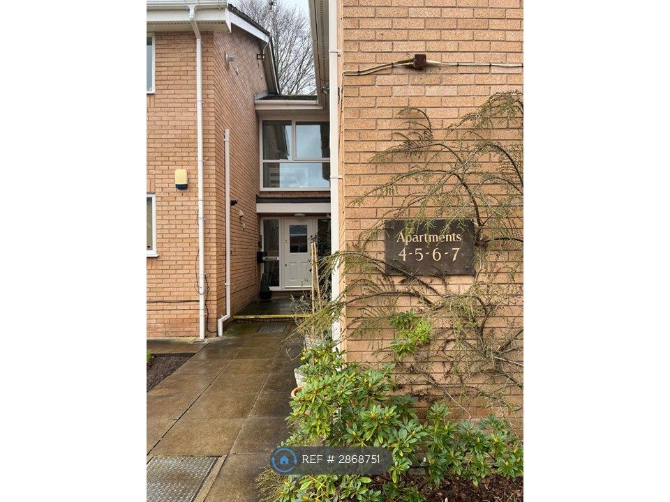 Property photo 2 of 24