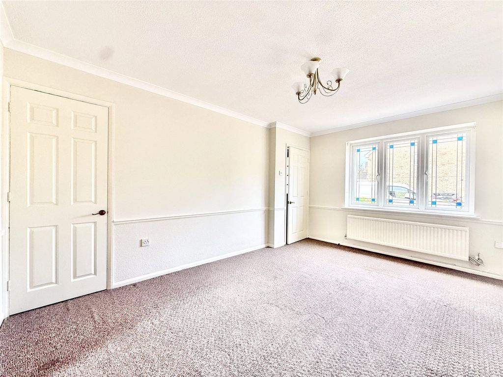 Property photo 3 of 12 Picture No. 02