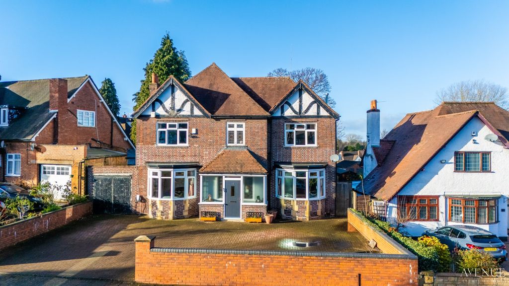 Property photo 3 of 40 4706614