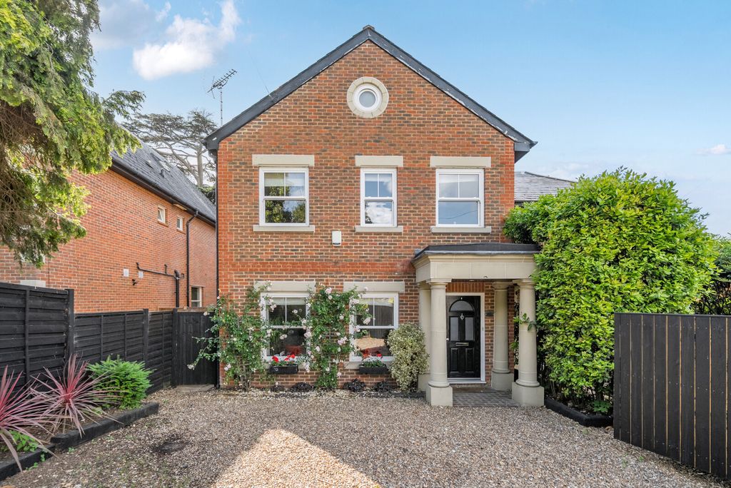Property photo 1 of 20 1-6A2960Ad6dc7c-1...