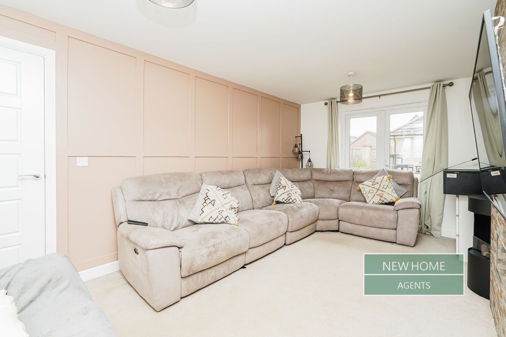 Property photo 3 of 21 Photo 8