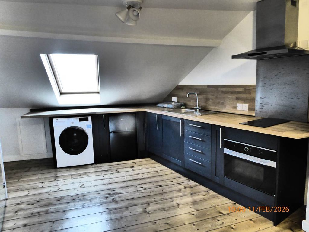 Property photo 2 of 11 P1120374