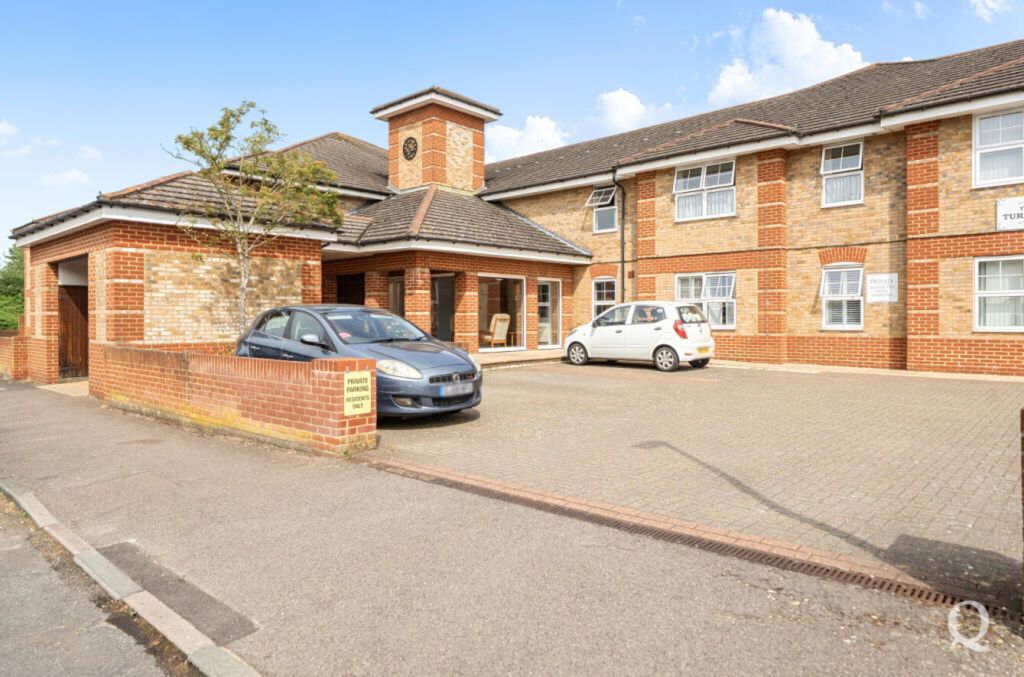 Property photo 2 of 10