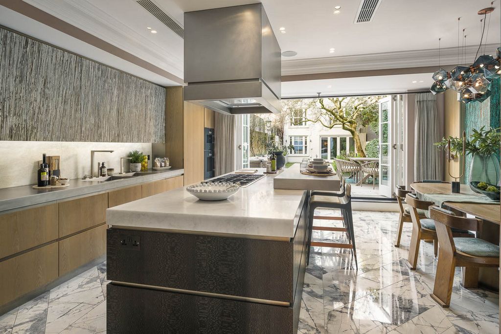 Additional image 5 of 8 bed terraced house to rentCheyne Walk, Chelsea SW3