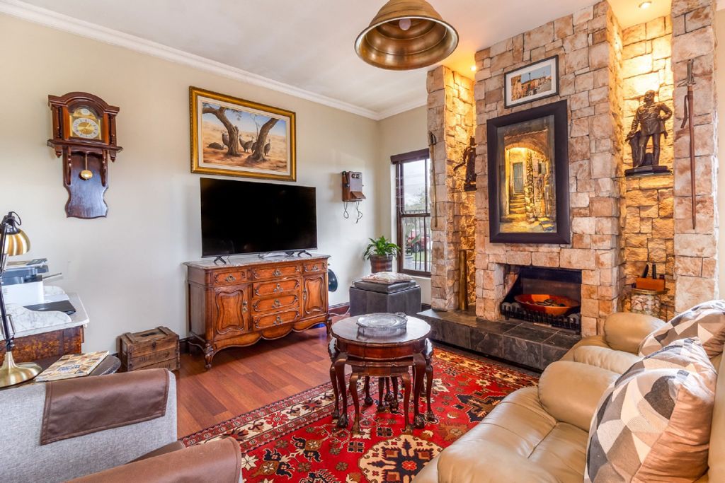 Property photo 2 of 50 1Bc1703508