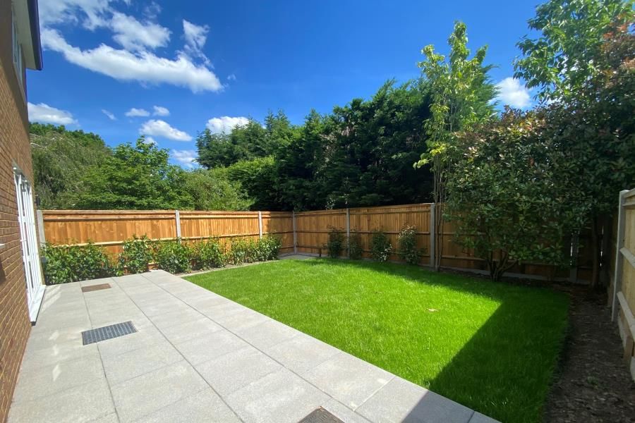 Property photo 2 of 16