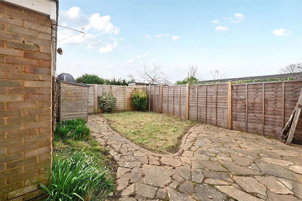 Property photo 3 of 12 1-69959Cf410409-1416763-4-69958B7859A3c-1.Jpg