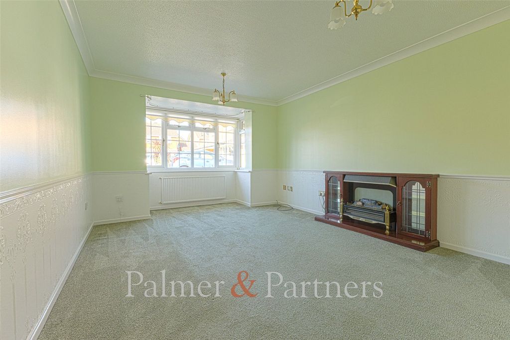 Property photo 2 of 18 Picture No. 26