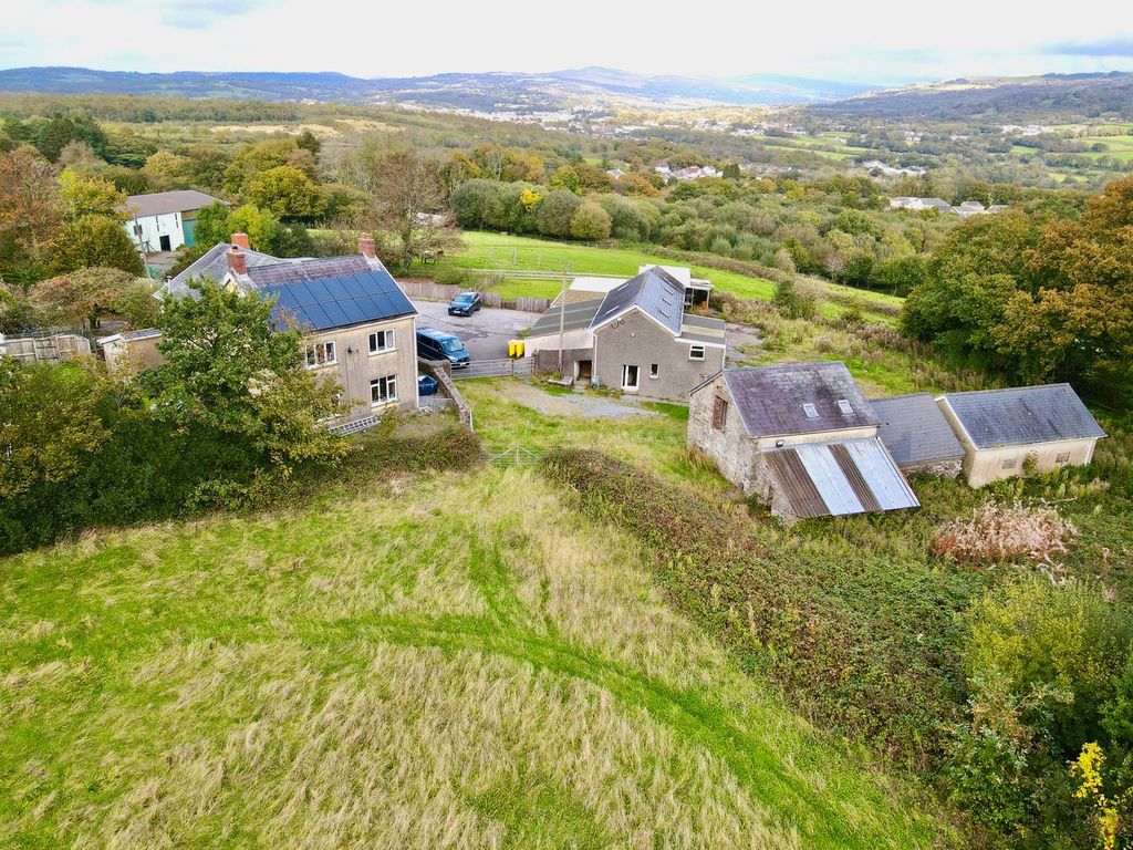 Property photo 1 of 37