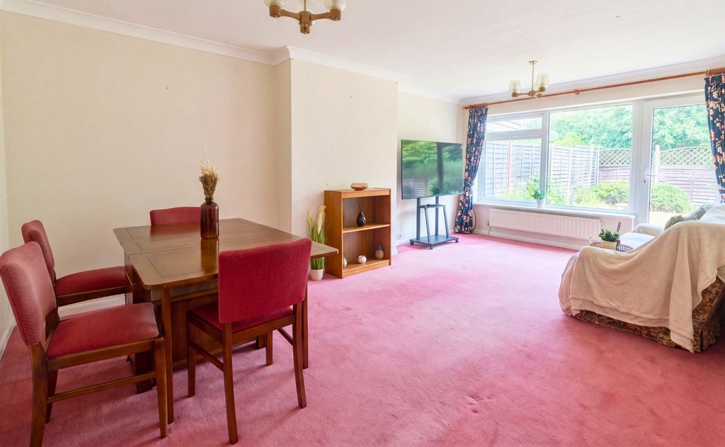 Property photo 3 of 14 5221163