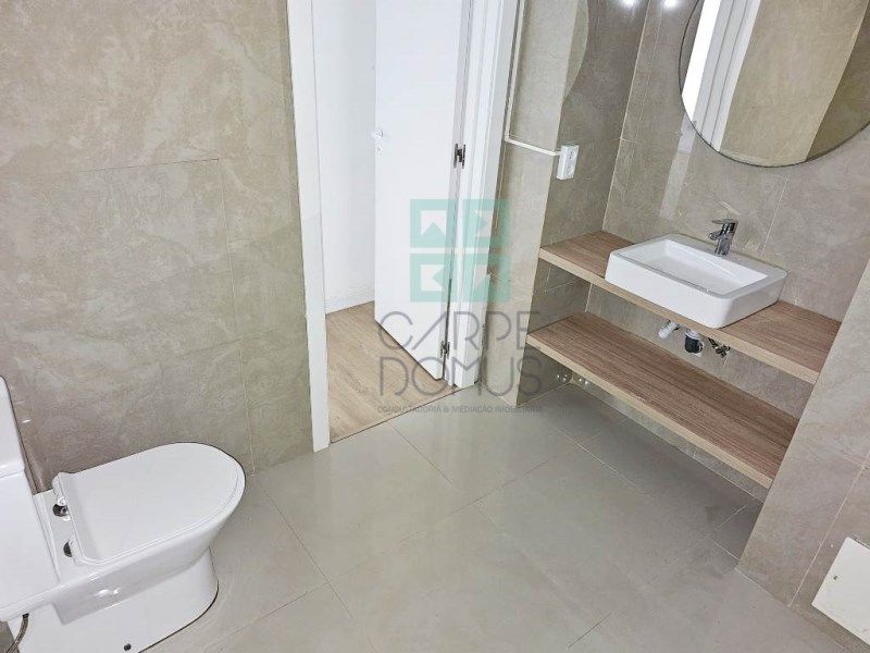 Property photo 3 of 50