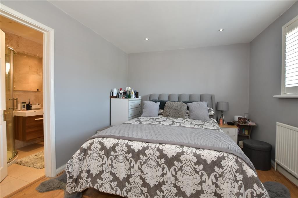 Property photo 1 of 15 Bedroom 2