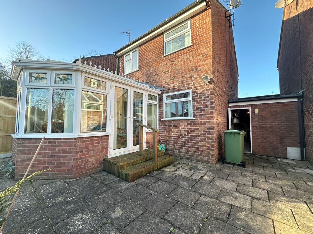 Property photo 2 of 26 Garden