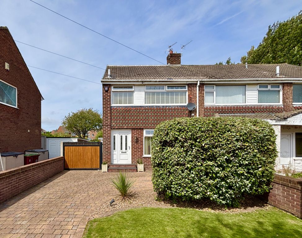 Property photo 1 of 36