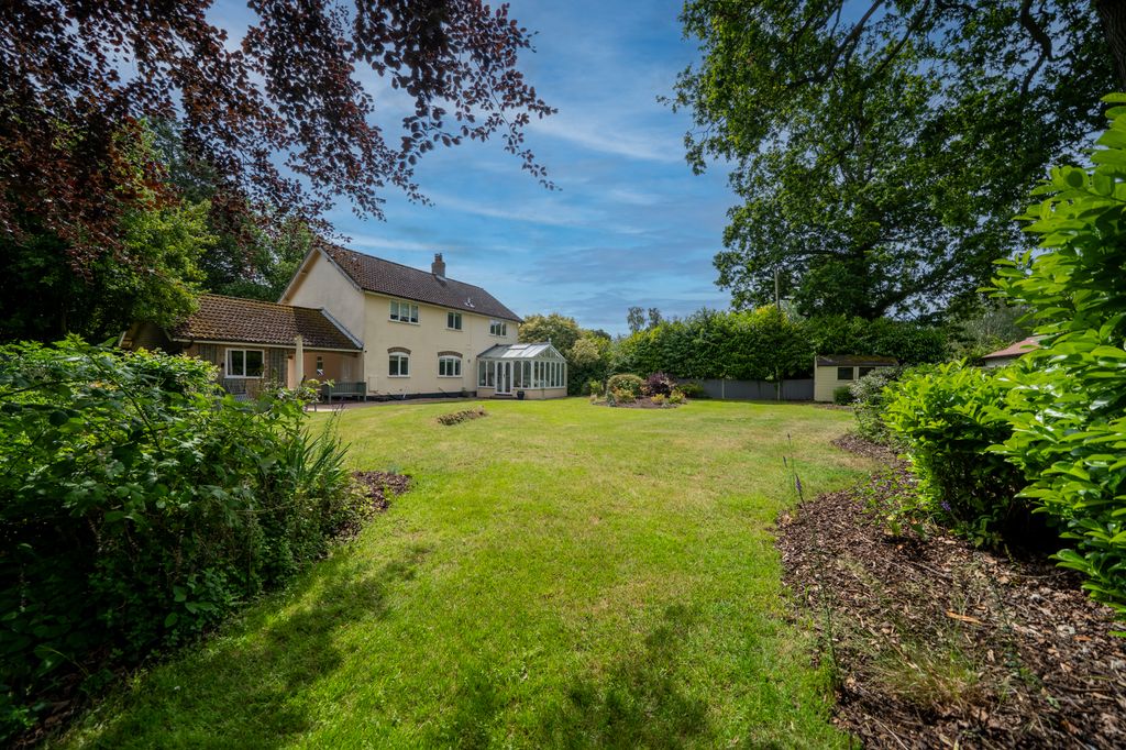 Property photo 3 of 22 Dsc00386-Hdr-Edit