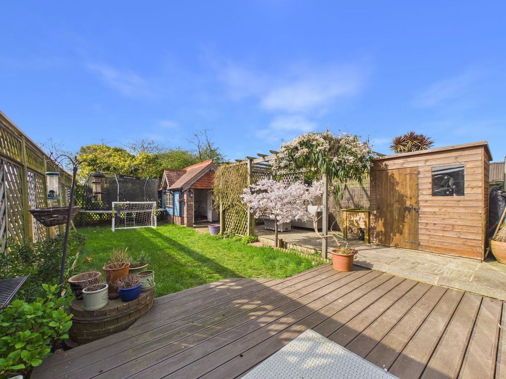 Property photo 3 of 18