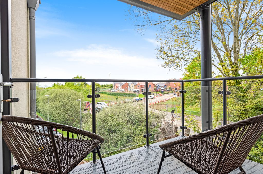 Property photo 3 of 10 726217 (10).Jpg