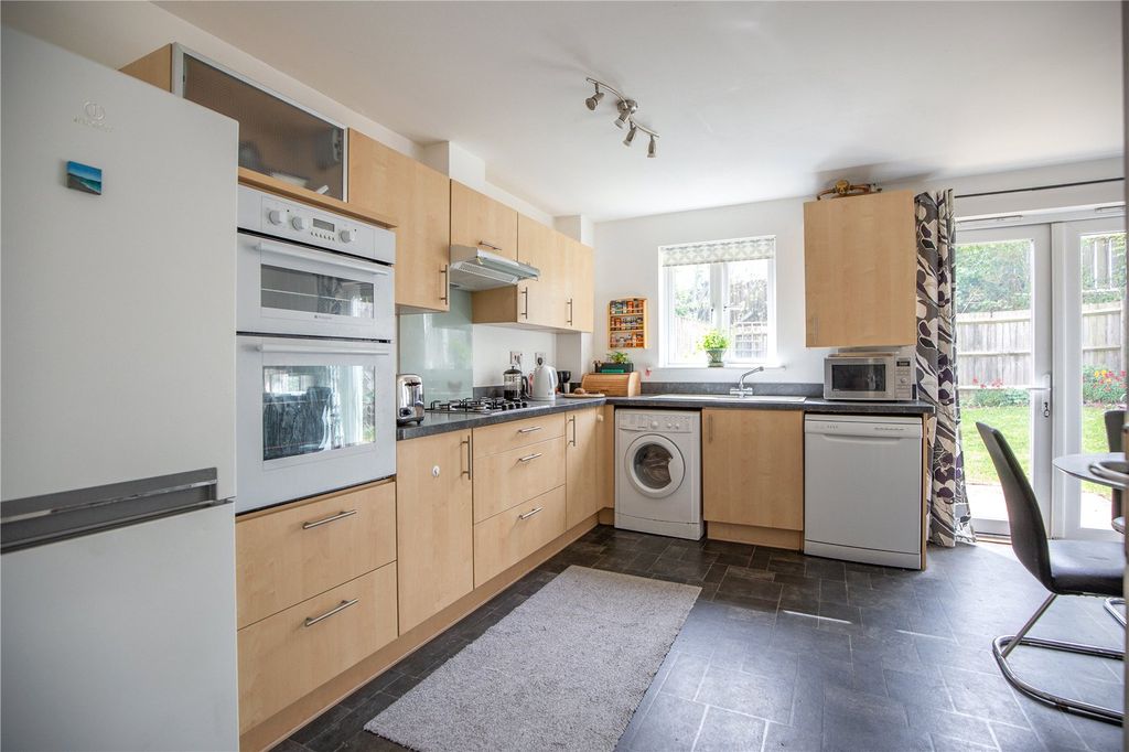 Property photo 2 of 19 Picture No. 05