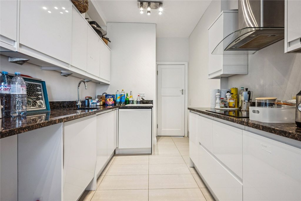 Property photo 3 of 16 Kitchen
