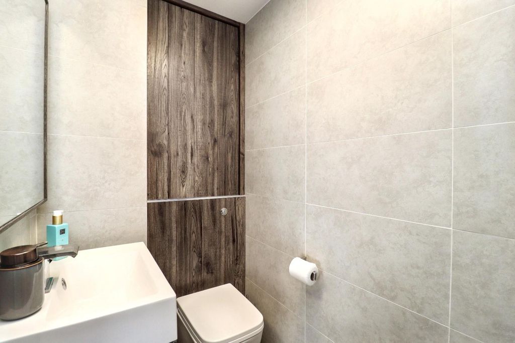 Additional image 19 of 5 bed detached house for saleWainwright Walk, Seaton Carew, Hartlepool TS25