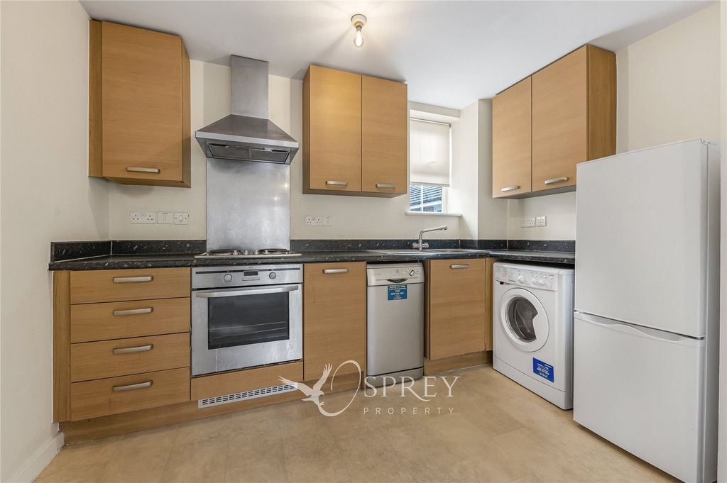 Property photo 2 of 10 Picture No. 13