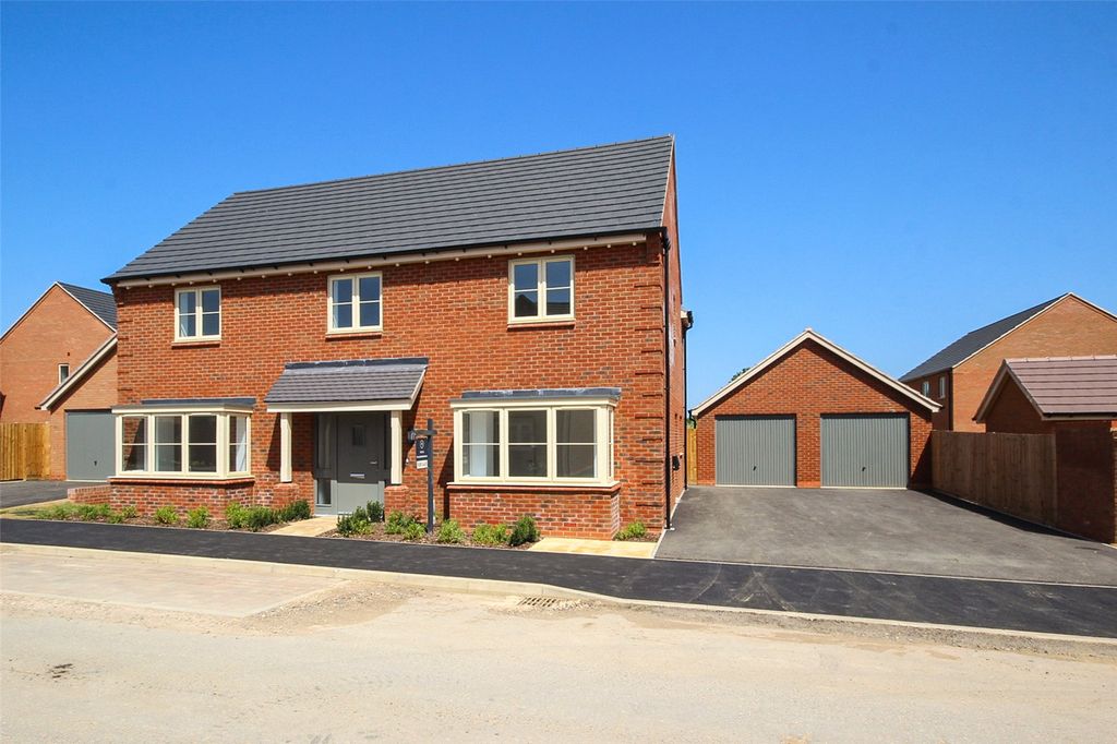 Property photo 1 of 27 Picture No. 67