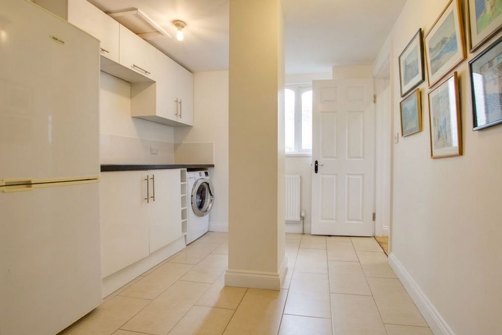 Additional image 13 of 5 bed semi-detached house for saleKnighton Road, Leicester LE2