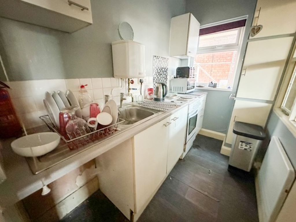 Property photo 2 of 16