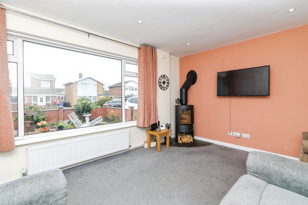Property photo 2 of 17 Pbox-Img.Jpg