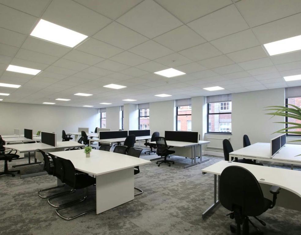 Property photo 3 of 8 Office Space.Jpg