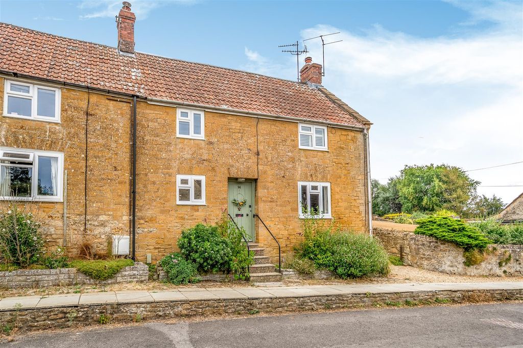 Property photo 1 of 29 14 Shiremoor Hill